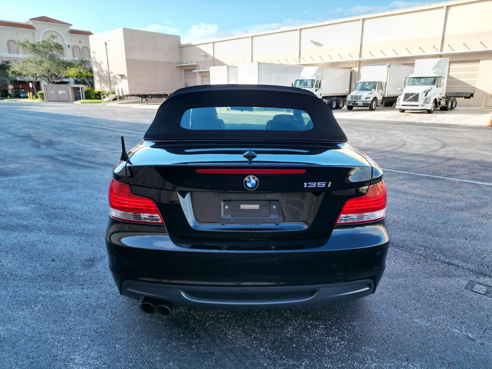 2008 BMW E82 135i & 135is - Image 15 of 31