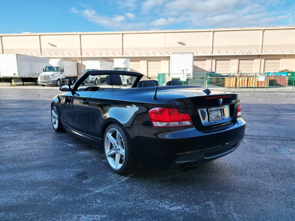 2008 BMW E82 135i & 135is - Image 7 of 31