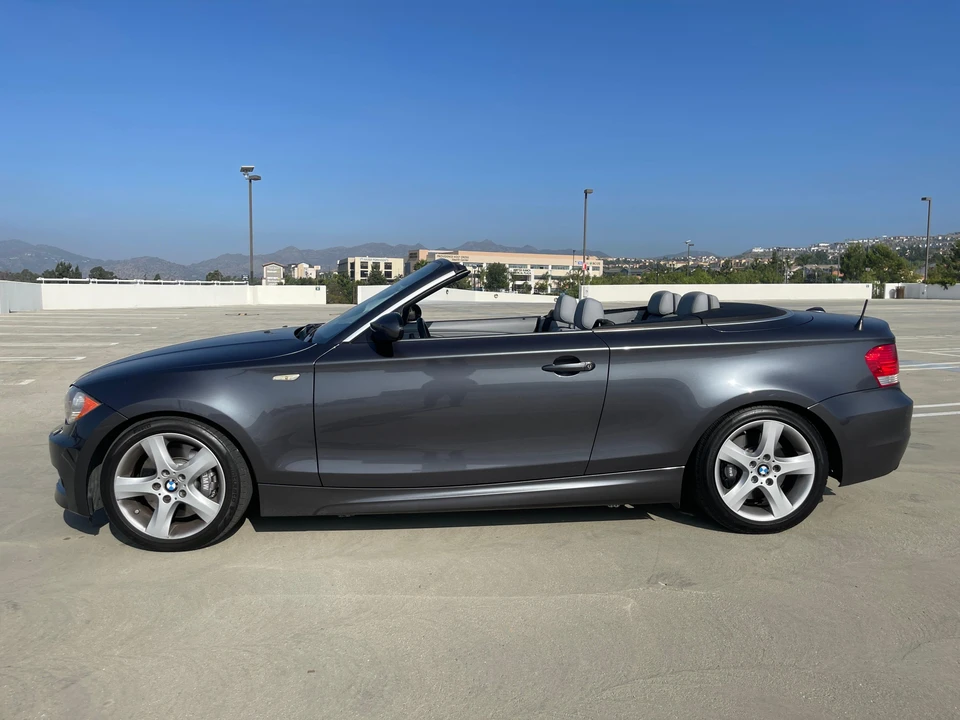 2008 BMW E82 135i & 135is - Image 11 of 31