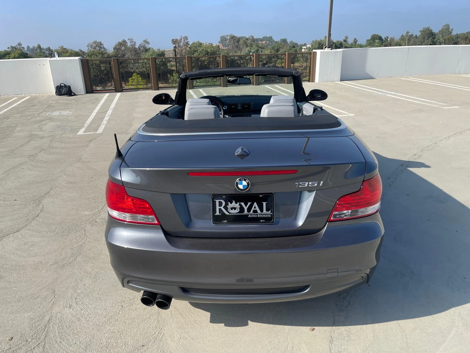 2008 BMW E82 135i & 135is - Image 13 of 31