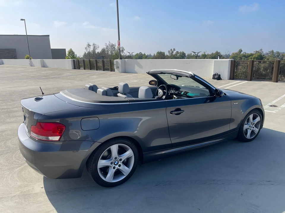2008 BMW E82 135i & 135is - Image 17 of 31