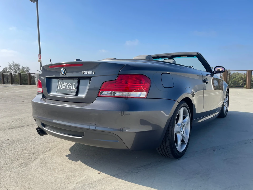 2008 BMW E82 135i & 135is - Image 15 of 31