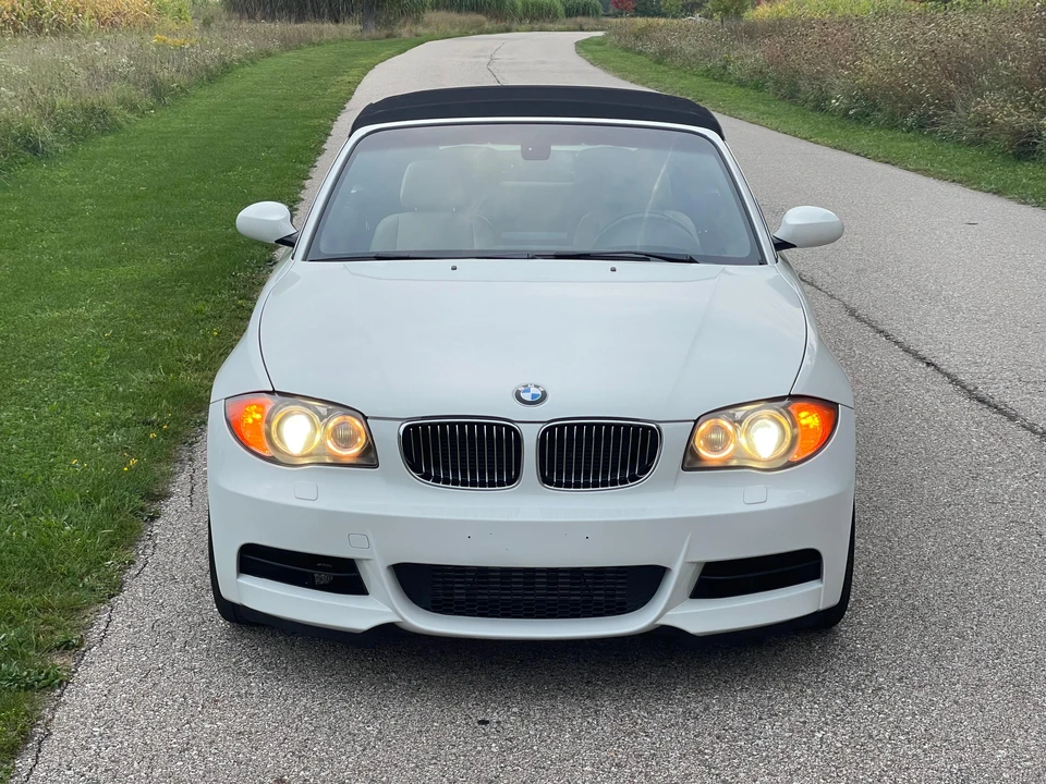 2008 BMW E82 135i & 135is - Image 11 of 31