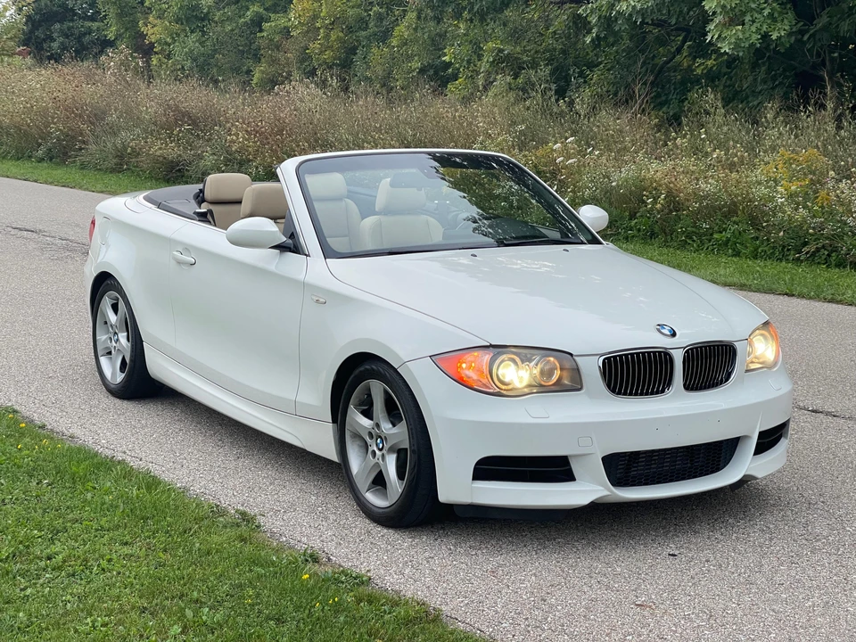 2008 BMW E82 135i & 135is - Image 10 of 31