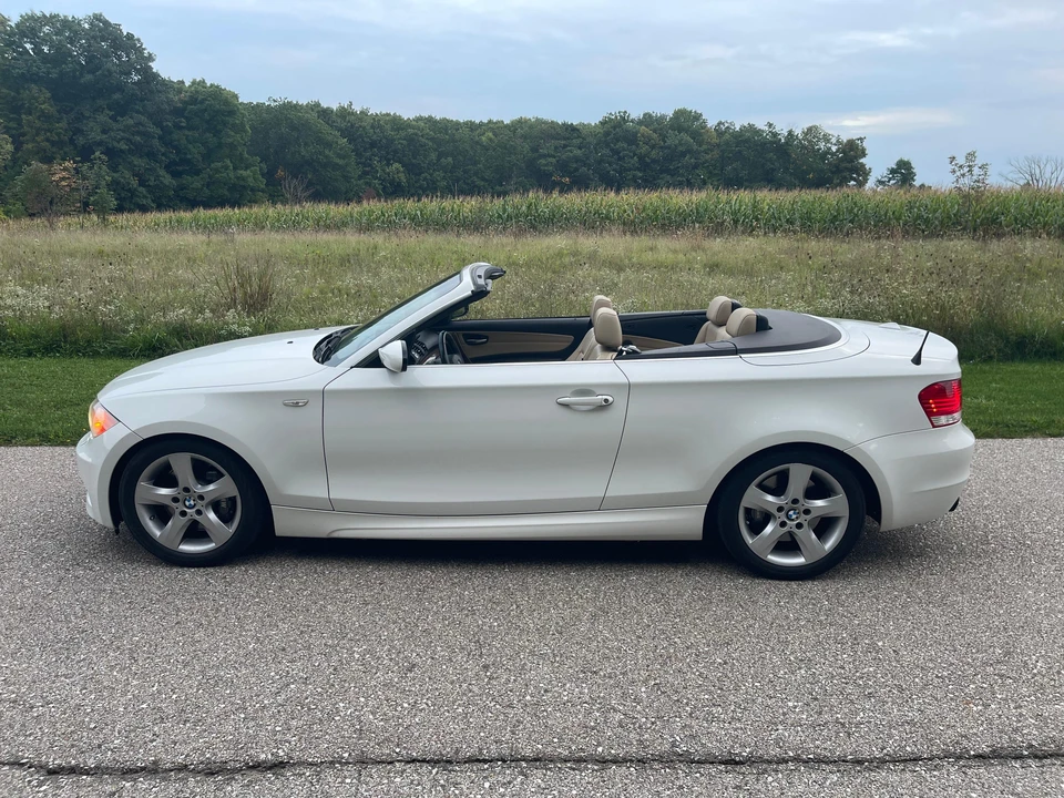 2008 BMW E82 135i & 135is - Image 6 of 31