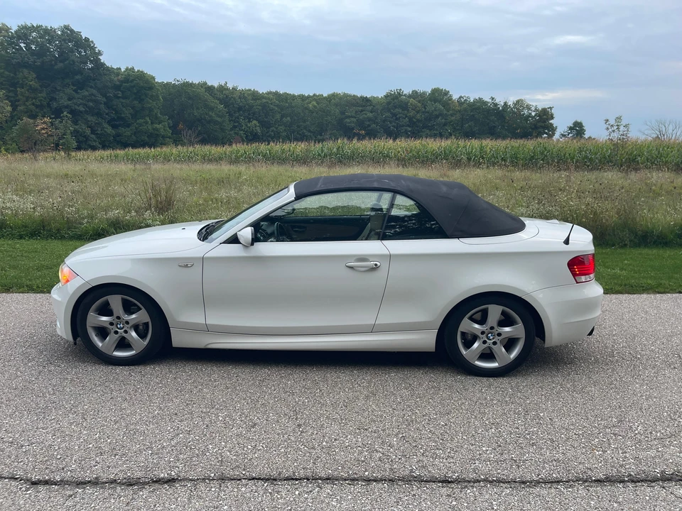 2008 BMW E82 135i & 135is - Image 13 of 31