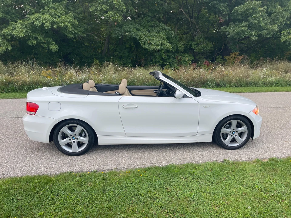 2008 BMW E82 135i & 135is - Image 9 of 31