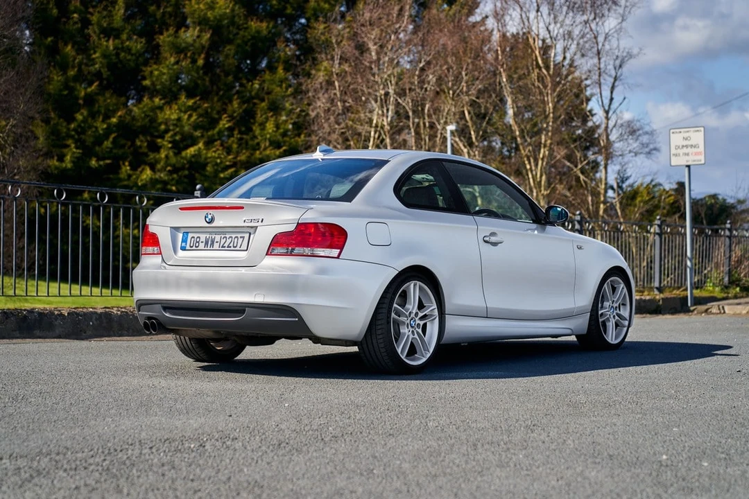2008 BMW E82 135i & 135is - Image 21 of 30