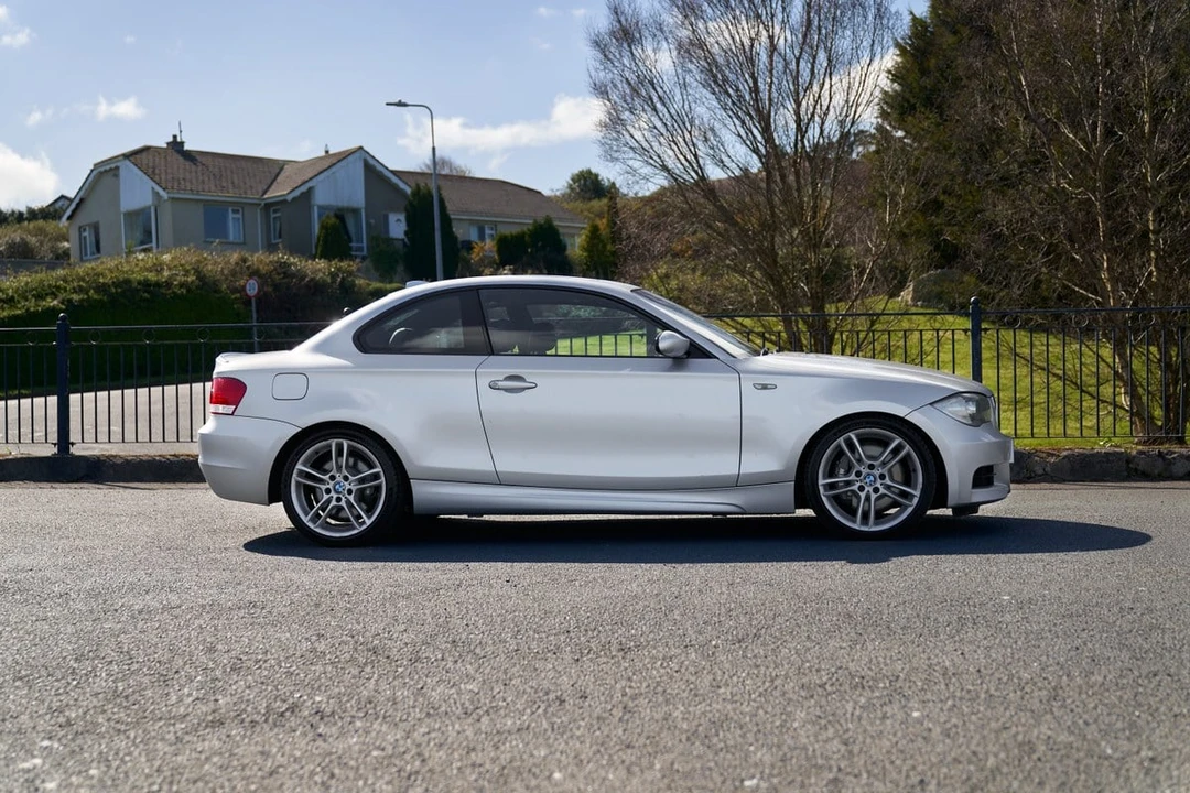 2008 BMW E82 135i & 135is - Image 6 of 30