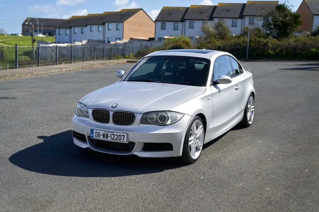 2008 BMW E82 135i & 135is - Image 24 of 30
