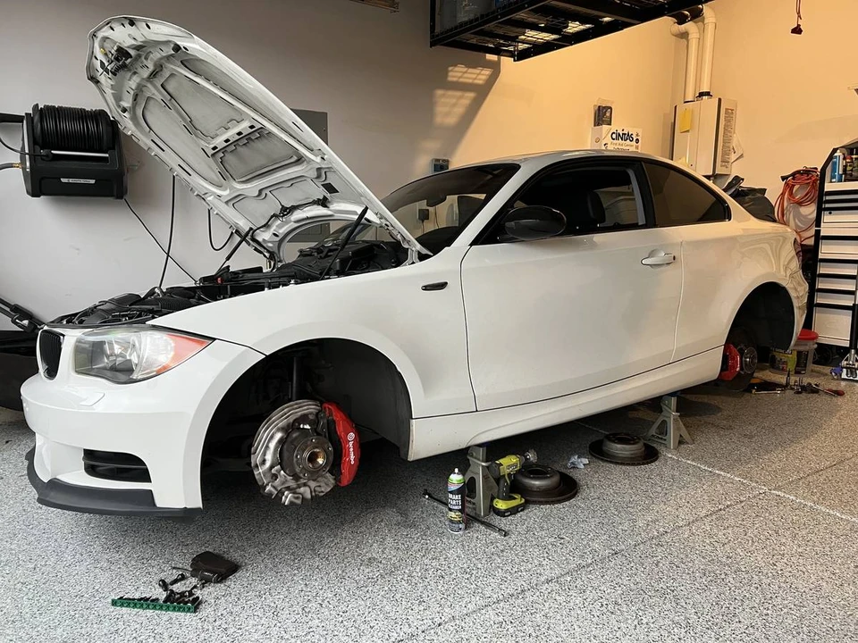 2008 BMW E82 135i & 135is - Image 20 of 22