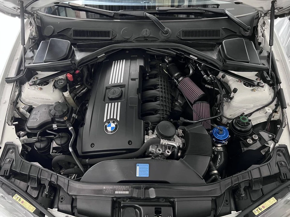 2008 BMW E82 135i & 135is - Image 11 of 22
