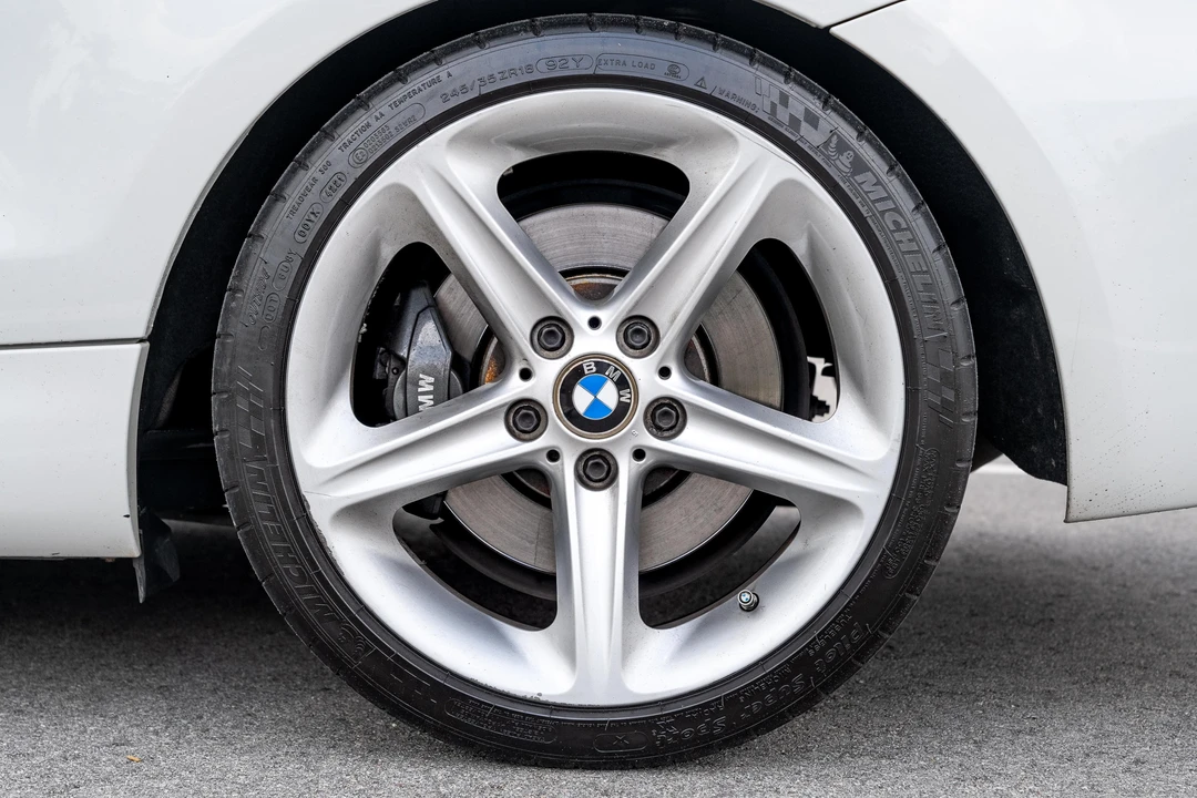 2008 BMW E82 135i & 135is - Image 31 of 31