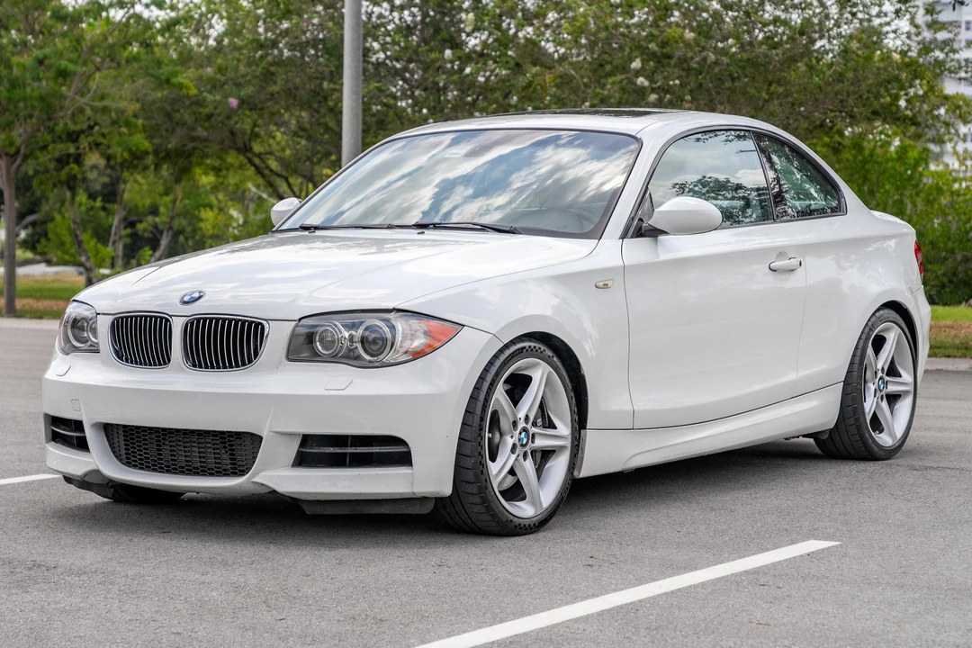 2008 BMW E82 135i & 135is - Image 6 of 31