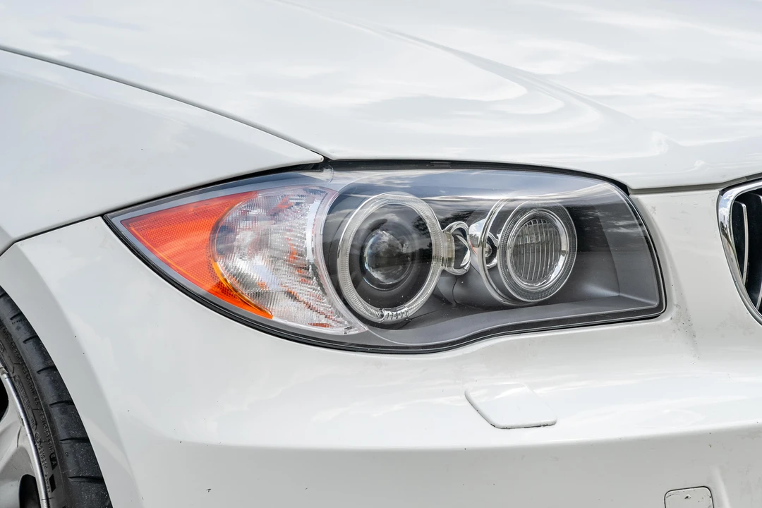 2008 BMW E82 135i & 135is - Image 9 of 31