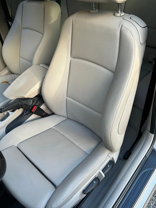 2008 BMW E82 135i & 135is - Image 30 of 31