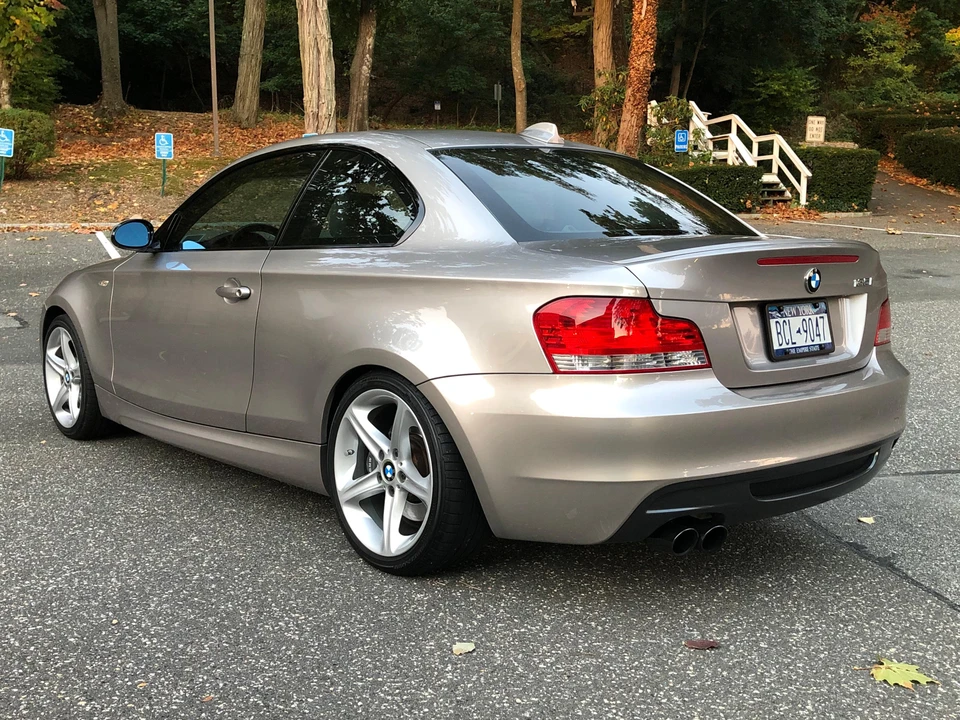 2008 BMW E82 135i & 135is - Image 9 of 31