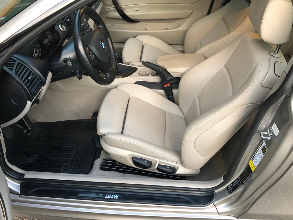 2008 BMW E82 135i & 135is - Image 29 of 31