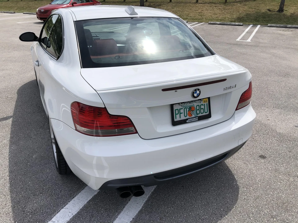 2008 BMW E82 135i & 135is - Image 14 of 31
