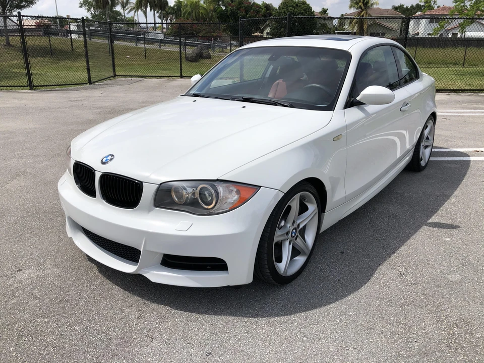2008 BMW E82 135i & 135is - Image 9 of 31