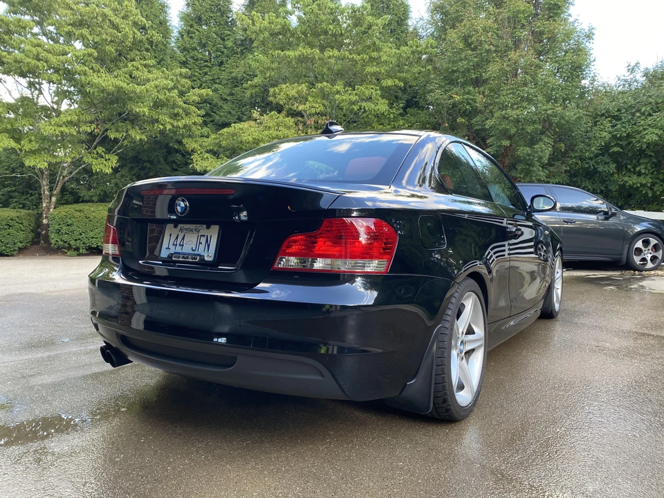 2008 BMW E82 135i & 135is - Image 23 of 31