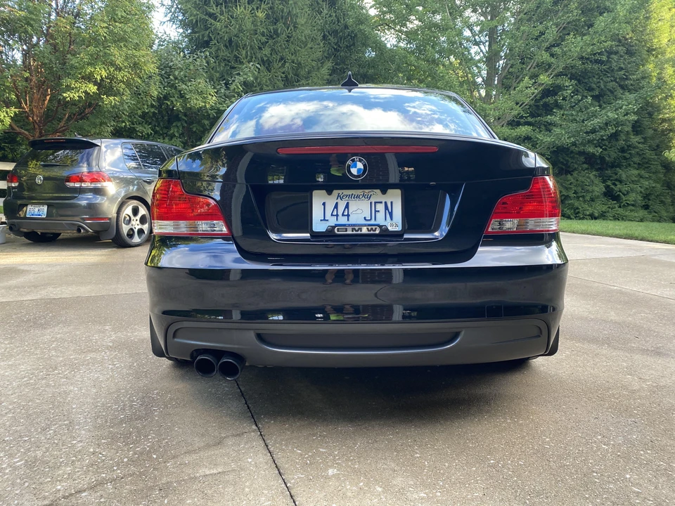 2008 BMW E82 135i & 135is - Image 22 of 31