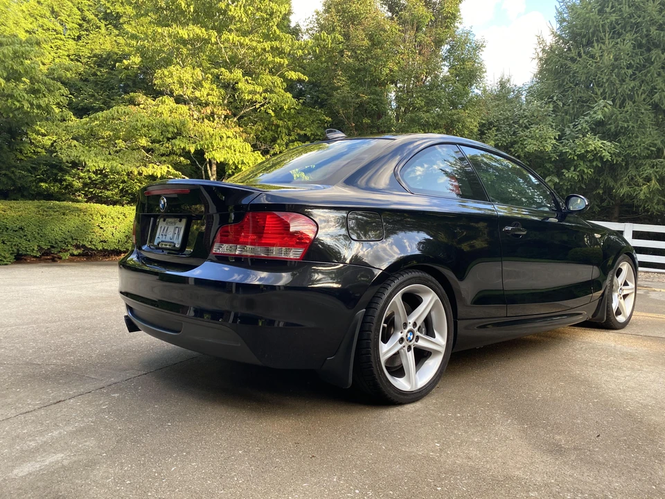 2008 BMW E82 135i & 135is - Image 4 of 31