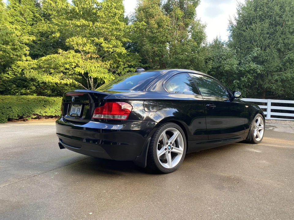 2008 BMW E82 135i & 135is - Image 28 of 31