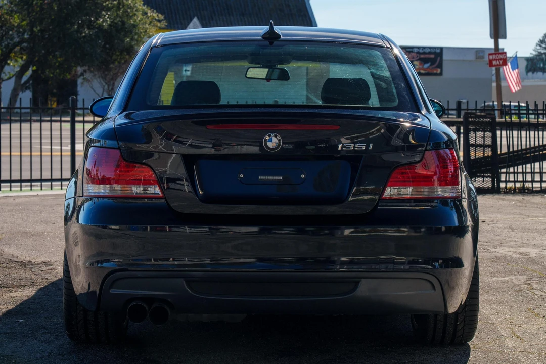 2008 BMW E82 135i & 135is - Image 5 of 31