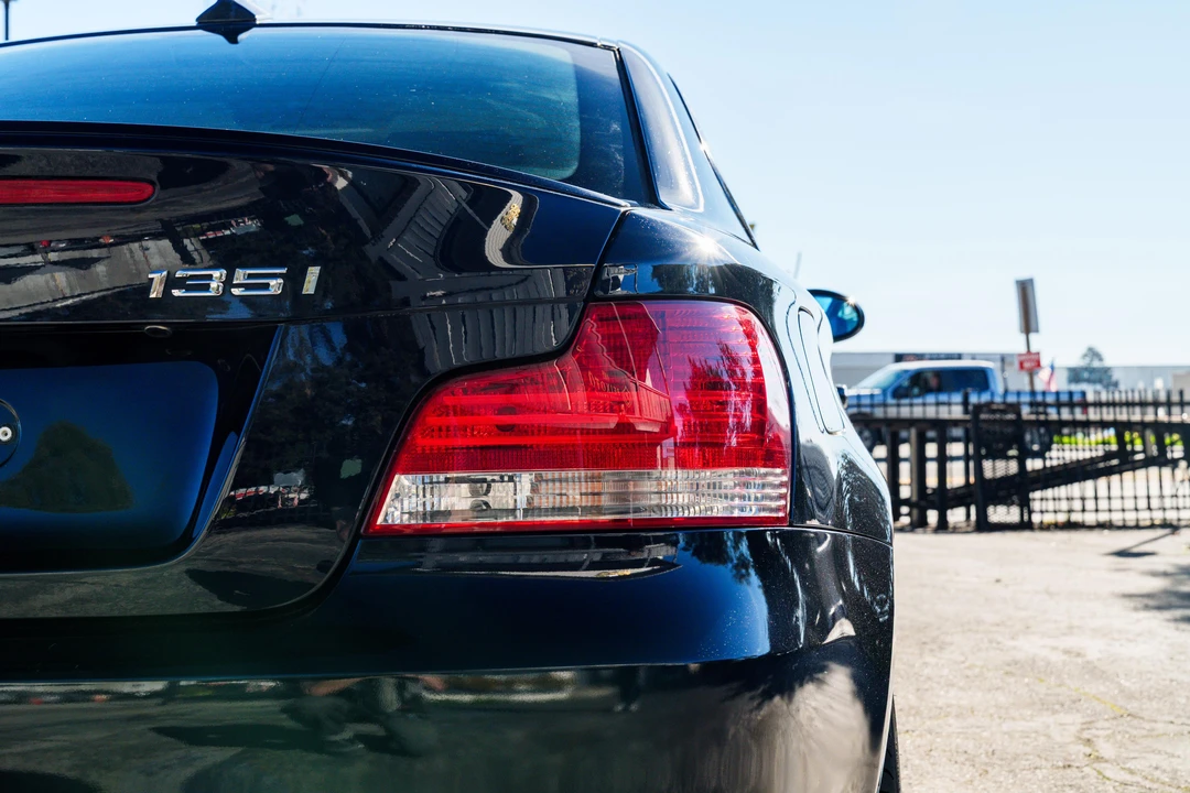 2008 BMW E82 135i & 135is - Image 29 of 31