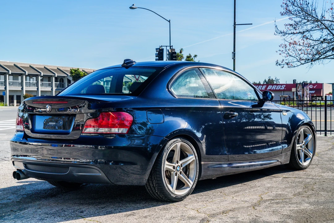 2008 BMW E82 135i & 135is - Image 16 of 31