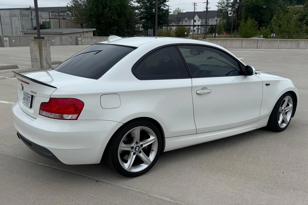 2008 BMW E82 135i & 135is - Image 4 of 31