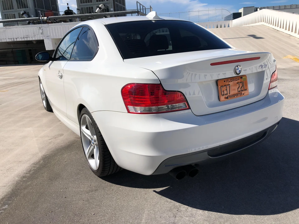 2008 BMW E82 135i & 135is - Image 19 of 31
