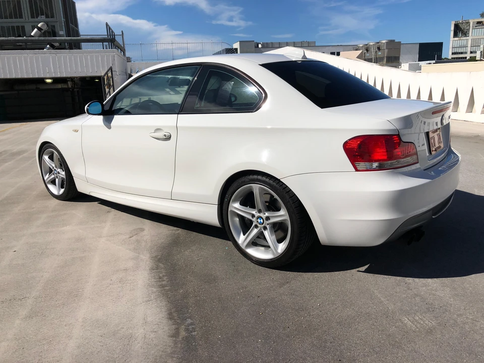 2008 BMW E82 135i & 135is - Image 16 of 31