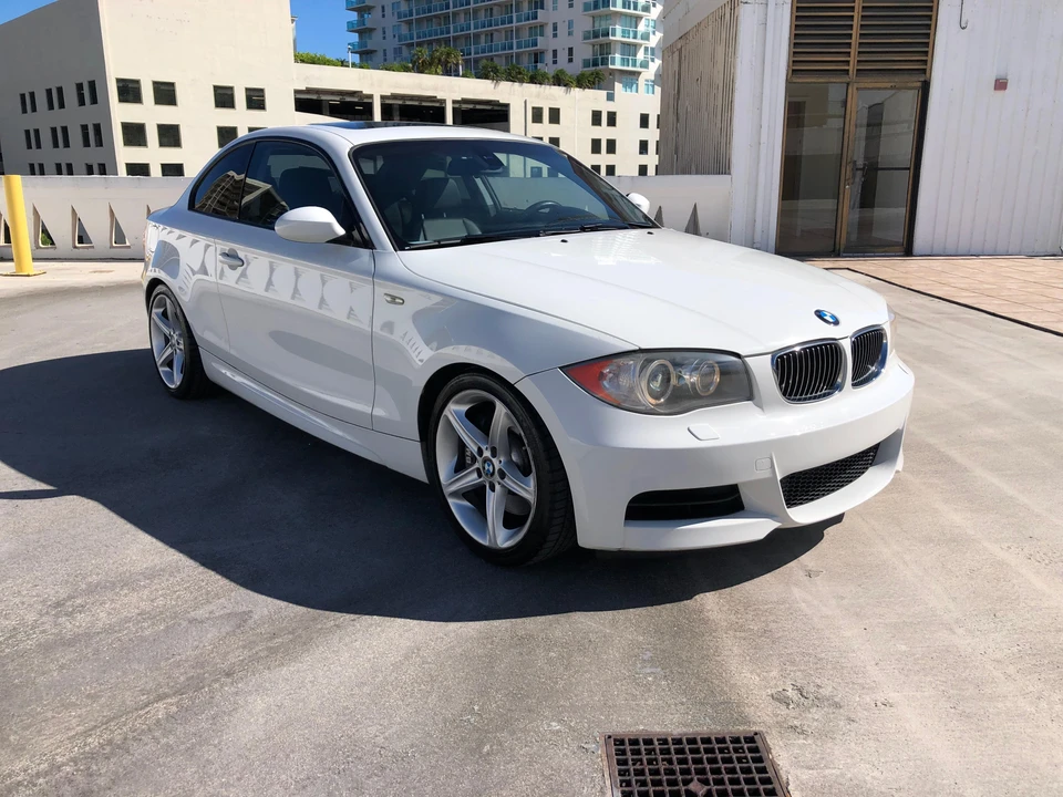 2008 BMW E82 135i & 135is - Image 31 of 31