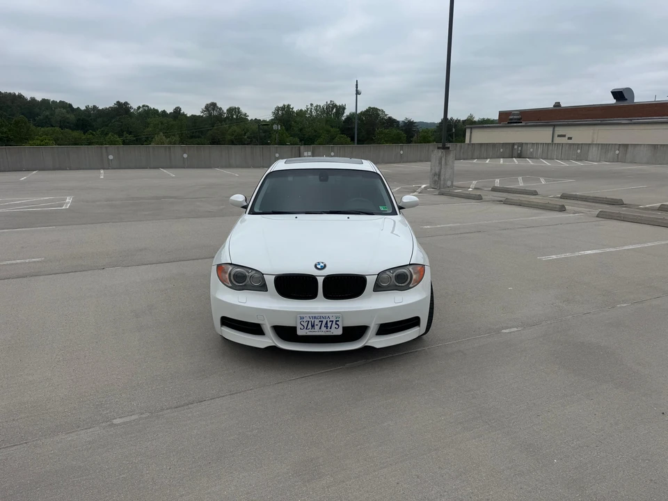2008 BMW E82 135i & 135is - Image 6 of 31