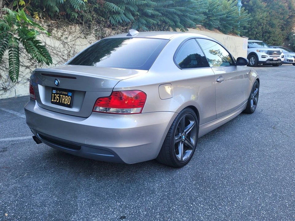 2008 BMW E82 135i & 135is - Image 17 of 31