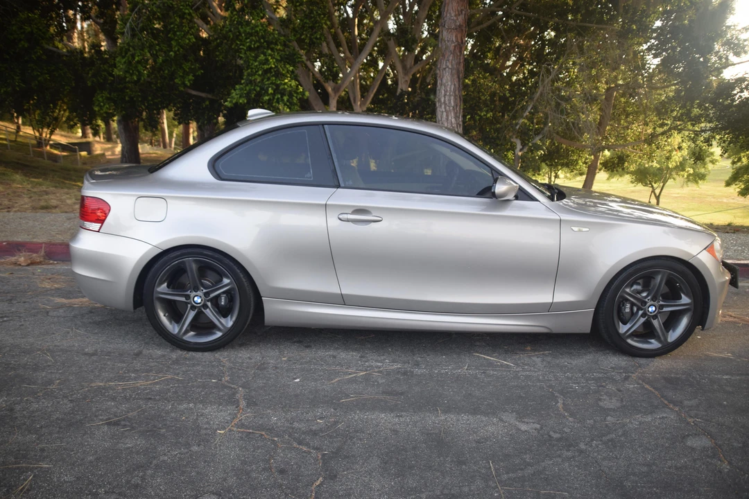 2008 BMW E82 135i & 135is - Image 21 of 31