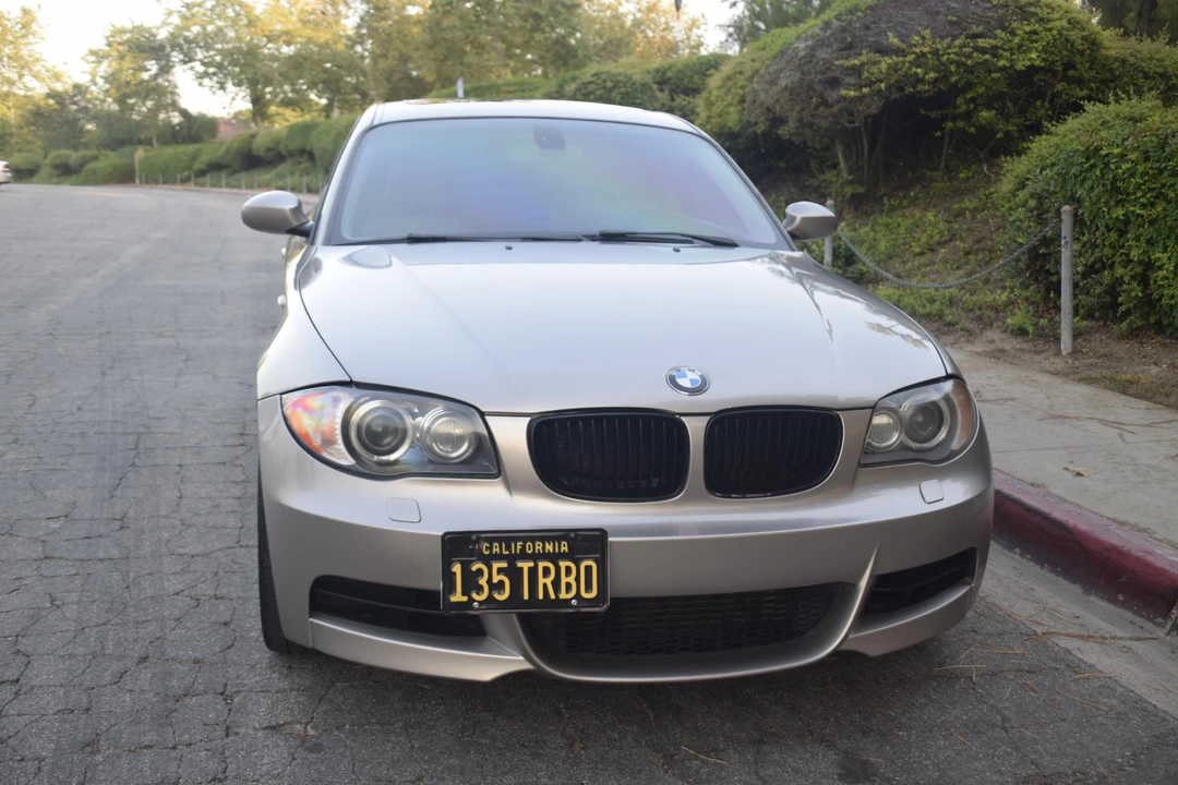 2008 BMW E82 135i & 135is - Image 6 of 31