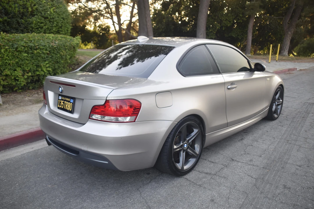 2008 BMW E82 135i & 135is - Image 19 of 31