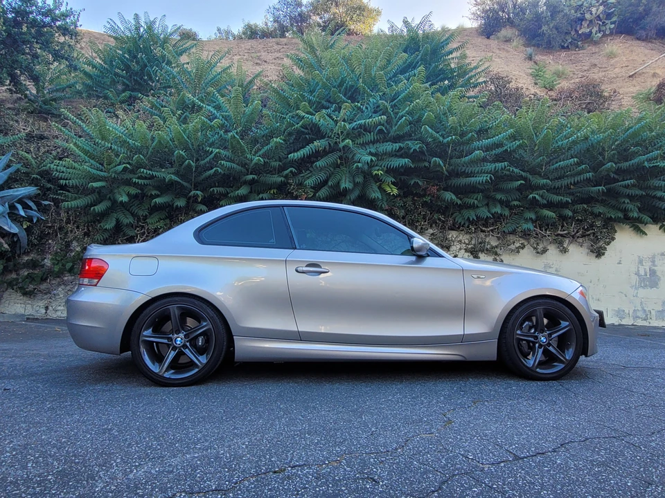 2008 BMW E82 135i & 135is - Image 22 of 31
