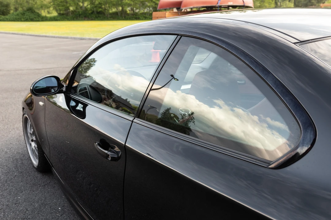 2008 BMW E82 135i & 135is - Image 23 of 31