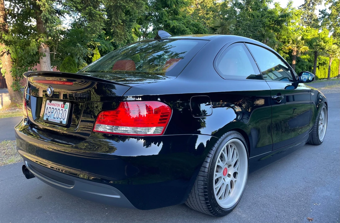 2008 BMW E82 135i & 135is - Image 8 of 31