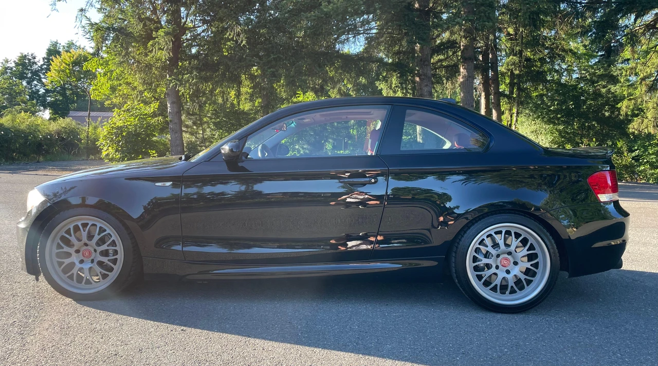 2008 BMW E82 135i & 135is - Image 7 of 31
