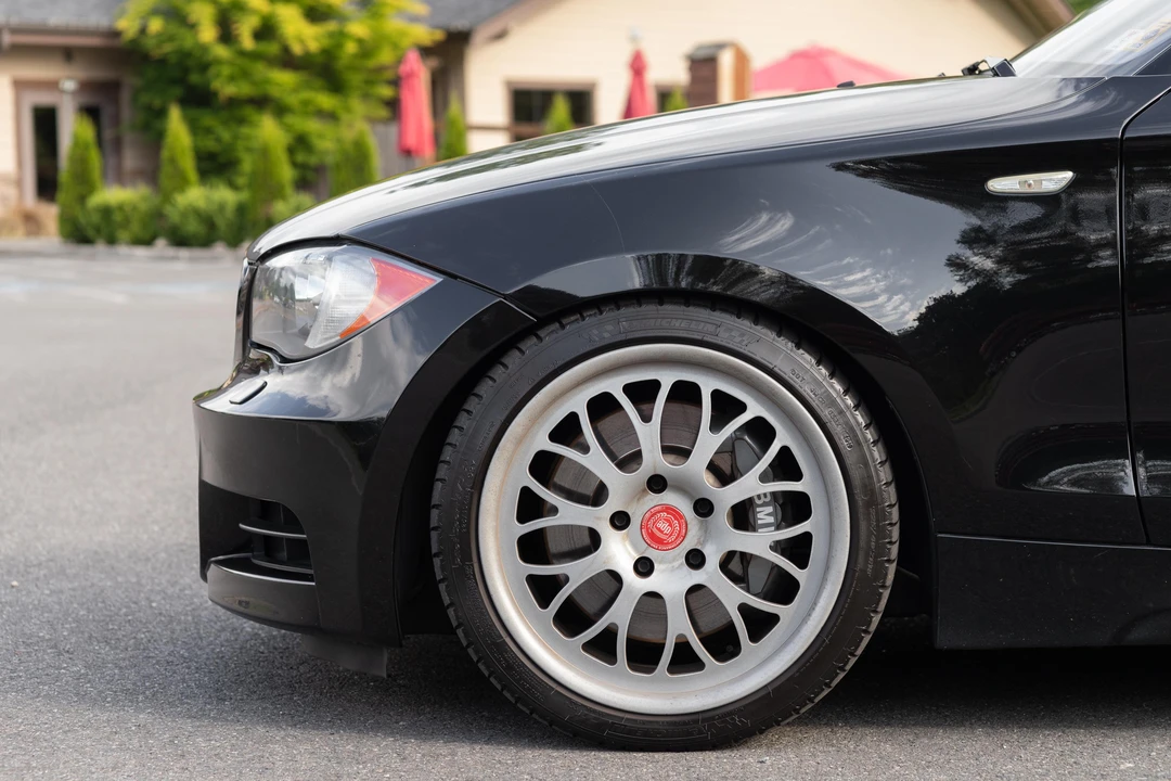 2008 BMW E82 135i & 135is - Image 17 of 31