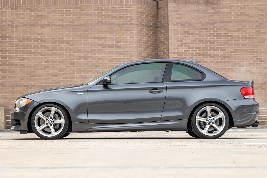 2008 BMW E82 135i & 135is - Image 11 of 31