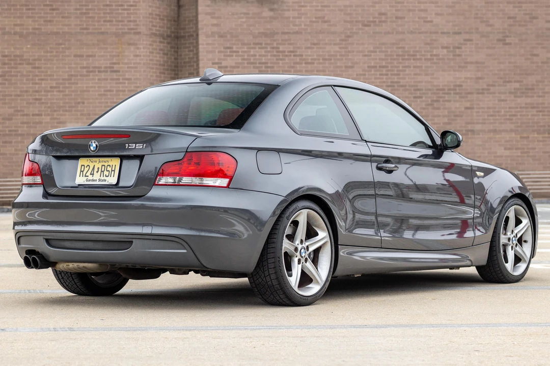 2008 BMW E82 135i & 135is - Image 4 of 31