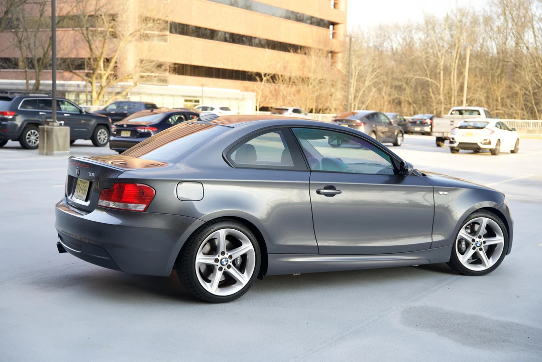 2008 BMW E82 135i & 135is - Image 18 of 31