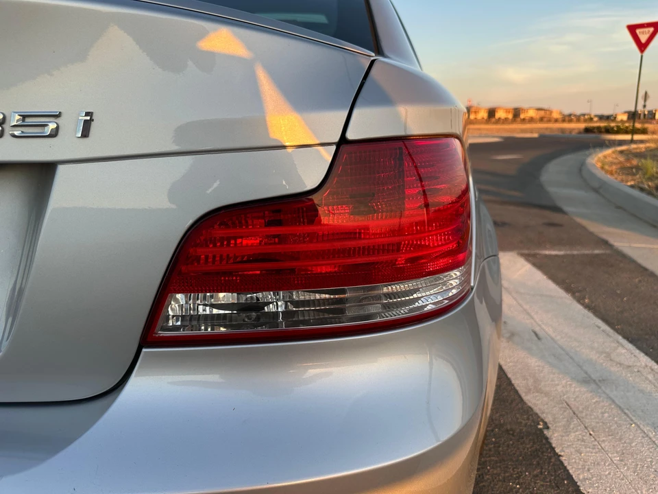 2008 BMW E82 135i & 135is - Image 23 of 31