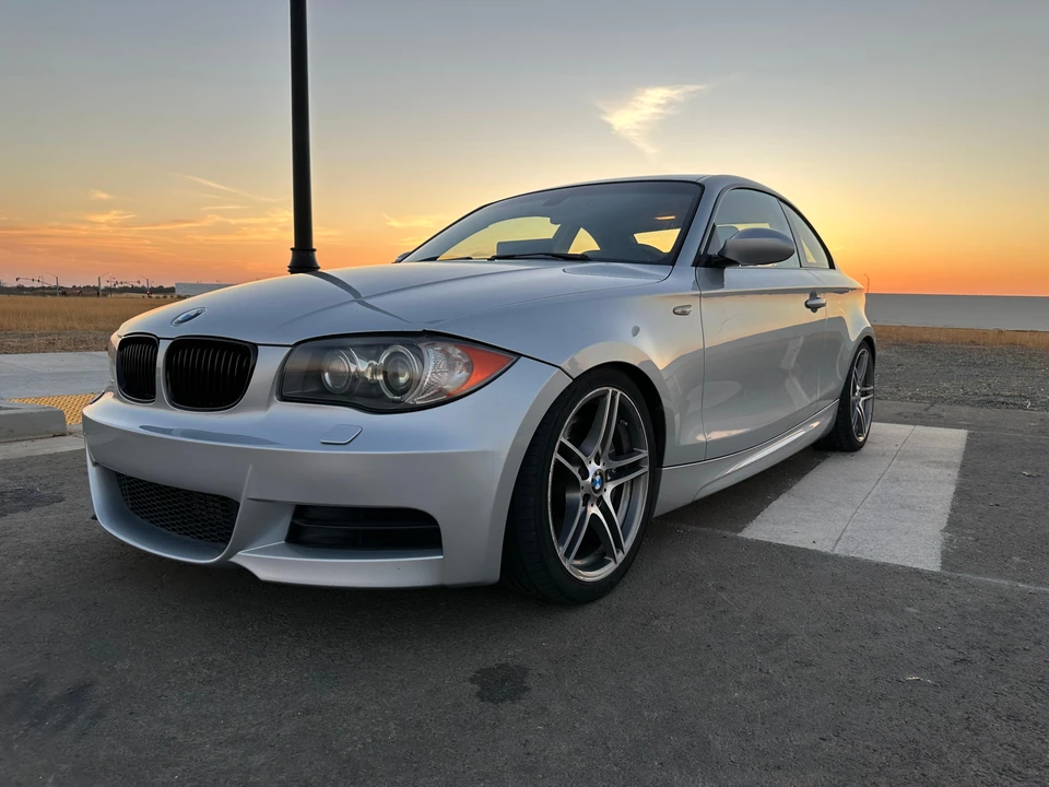 2008 BMW E82 135i & 135is - Image 6 of 31